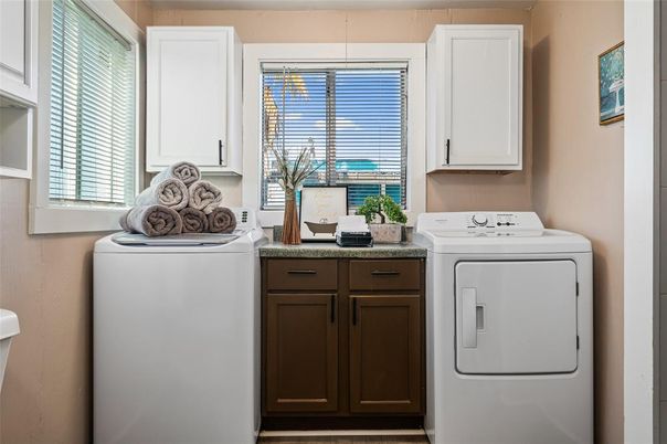 Interior, Utility Closets, Washer, Water