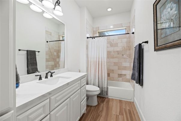 Bathroom, Interior, Recessed Lighting, Wood Texture Flooring