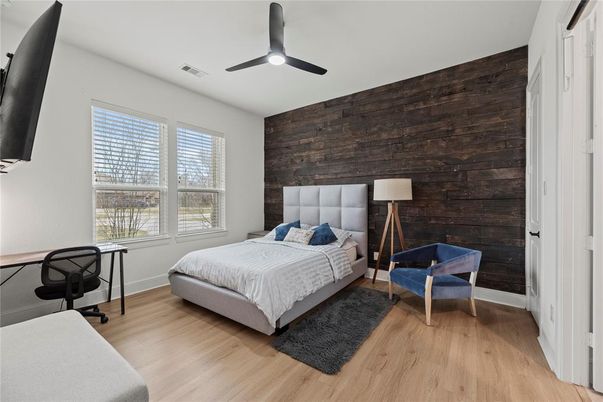 Bedroom, Home Office, Interior, Wood Texture Flooring, Wooden Walls