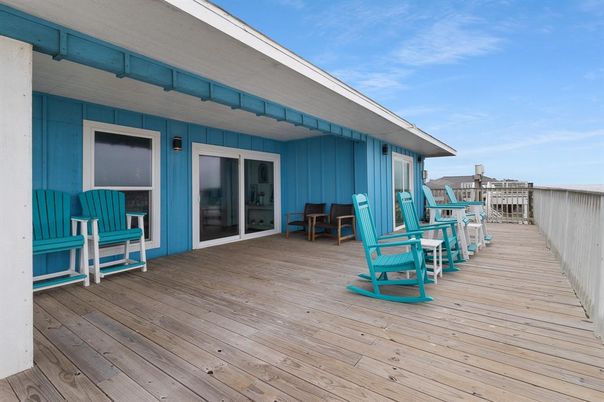Exterior, Wood Texture Flooring