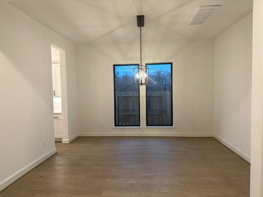 Empty room, Interior, Pendant Lights, Wood Texture Flooring