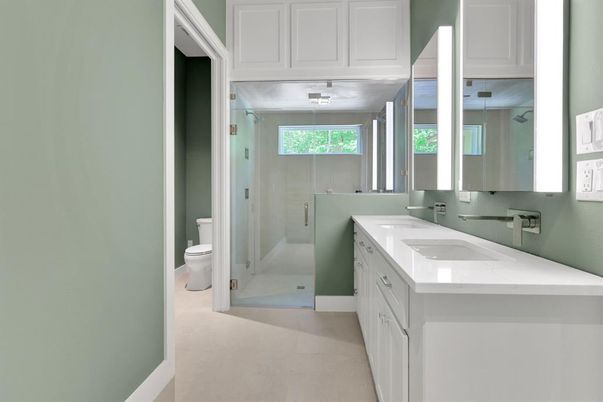 Bathroom, Glass Shower, Interior