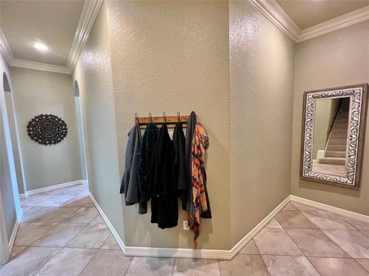 Interior, Recessed Lighting, Walk-in Closets