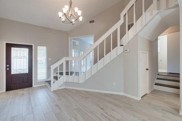 Chandelier, Interior, Wood Texture Flooring
