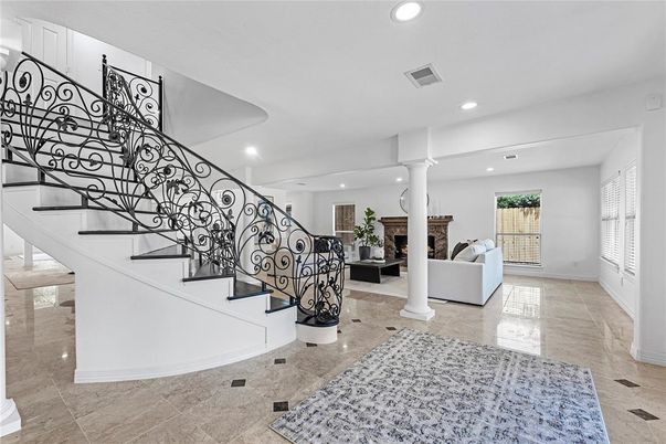 Interior, Recessed Lighting