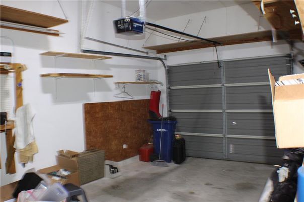 Garage, Interior