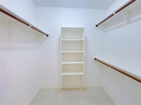 Interior, Walk-in Closets