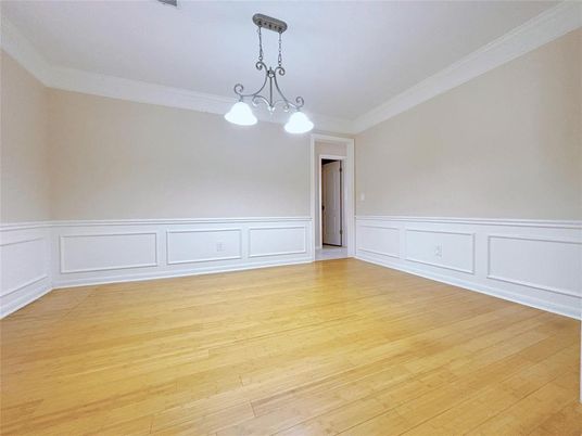 Empty room, Interior, Pendant Lights, Wood Texture Flooring