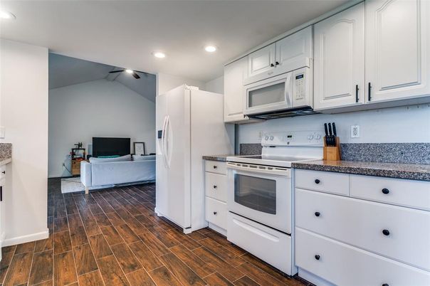 Interior, Kitchen, Recessed Lighting, Wood Texture Flooring