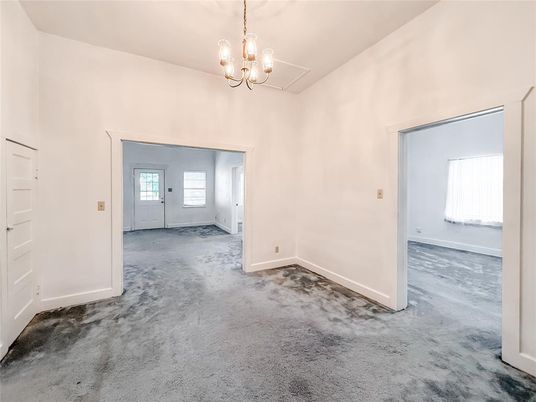 Chandelier, Empty room, Interior