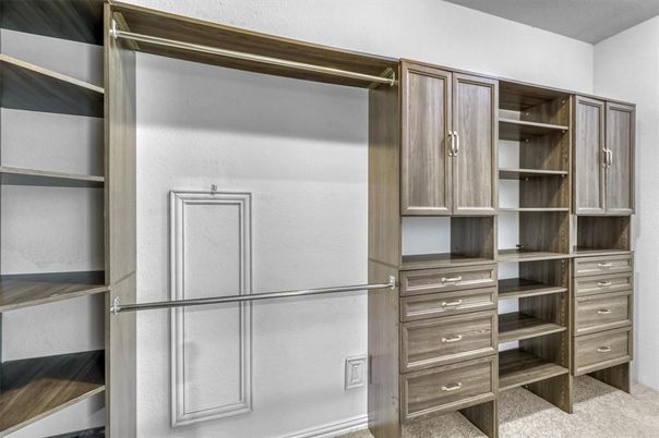 Interior, Walk-in Closets