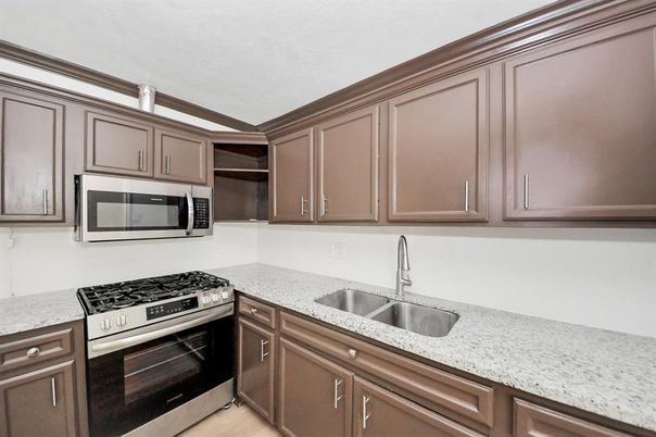 Interior, Kitchen, Stainless Steel Appliances