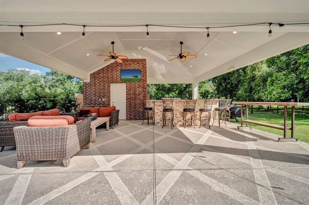 Exterior, Recessed Lighting