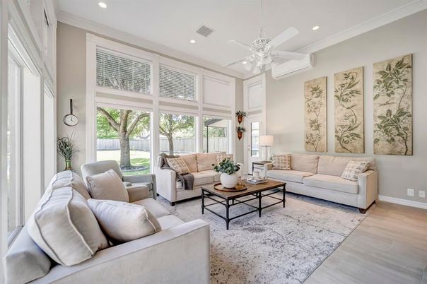 Interior, Living room, Recessed Lighting, Wood Texture Flooring