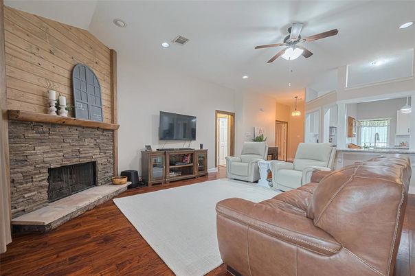 Fireplace, Interior, Living room, Pendant Lights, Recessed Lighting, Wood Texture Flooring, Wooden Walls