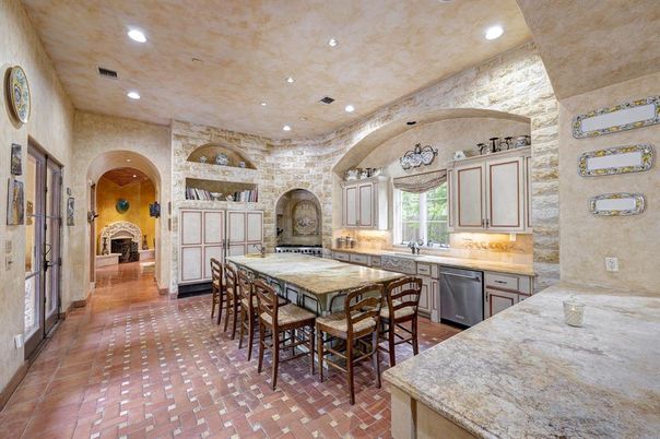 Dining room, Interior, Kitchen, Recessed Lighting, Stone Walls