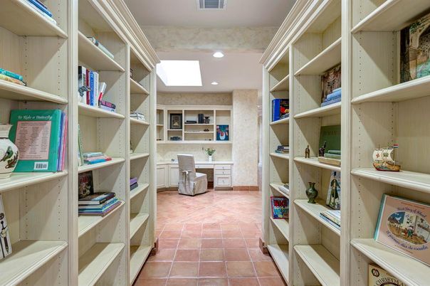 Interior, Recessed Lighting, Walk-in Closets
