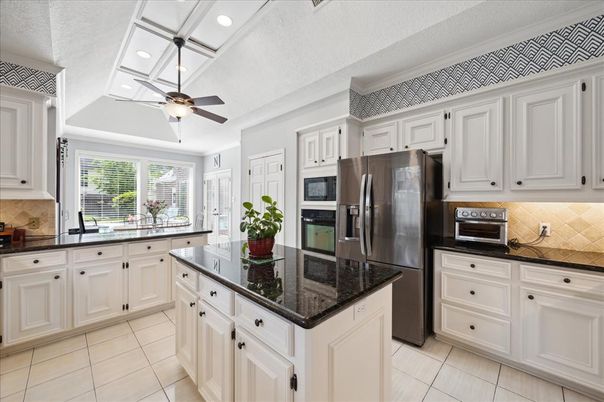 Interior, Kitchen, Recessed Lighting