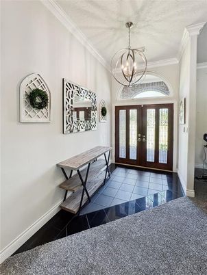Chandelier, Interior, Pendant Lights