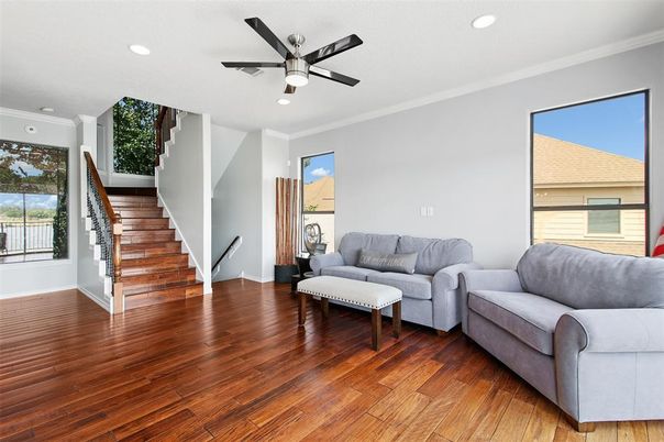 Interior, Recessed Lighting, Wood Texture Flooring