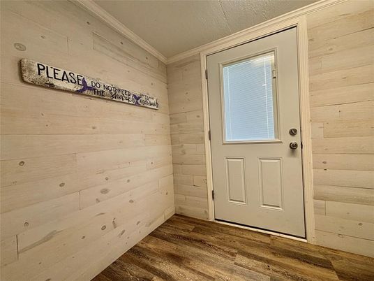 Empty room, Interior, Wood Texture Flooring, Wooden Walls