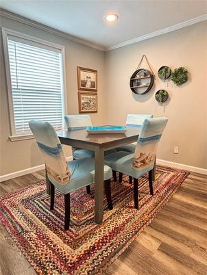 Dining room, Interior, Recessed Lighting, Wood Texture Flooring