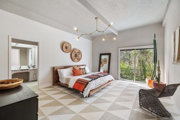 Bedroom, Interior, Pendant Lights