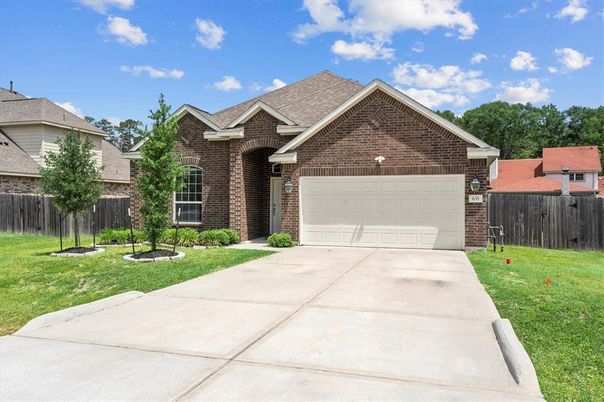 Attached, Exterior, Facade, Brick Facade, Brick Traditional