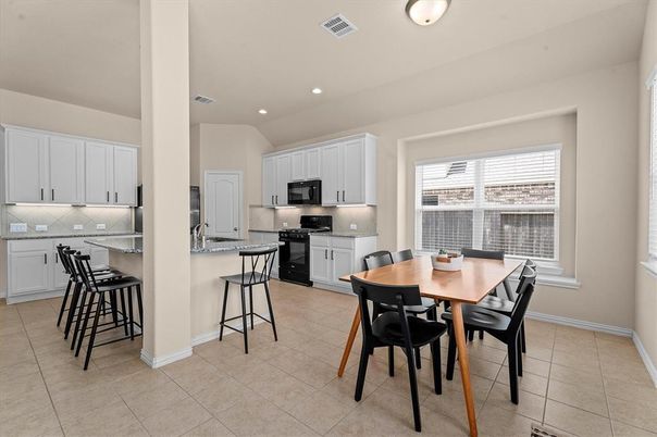 Dining room, Interior, Kitchen, Recessed Lighting