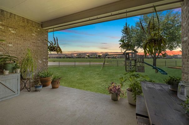 Backyard, Exterior, Playground