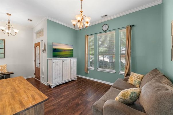 Chandelier, Interior, Living room, Wood Texture Flooring