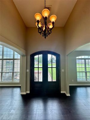 Chandelier, Interior, Wood Texture Flooring