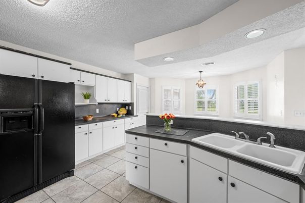 Interior, Kitchen, Pendant Lights, Recessed Lighting