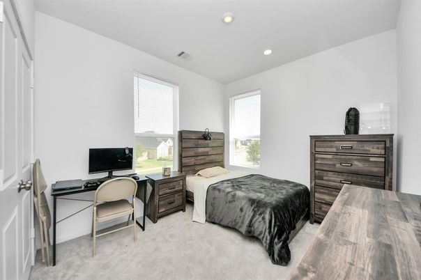 Bedroom, Home Office, Interior, Recessed Lighting