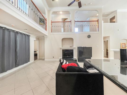 Fireplace, Interior, Living room, Recessed Lighting