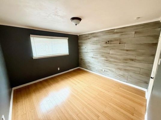Empty room, Interior, Wood Texture Flooring, Wooden Walls