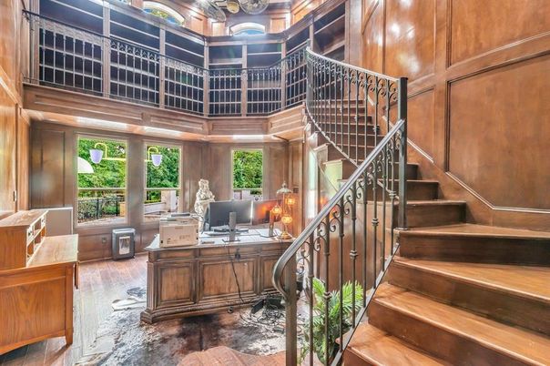 Home Office, Interior, Wooden Walls