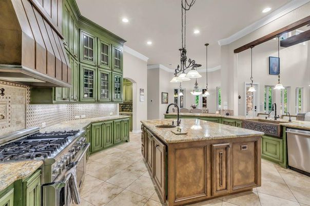 Interior, Kitchen, Pendant Lights, Recessed Lighting, Stainless Steel Appliances