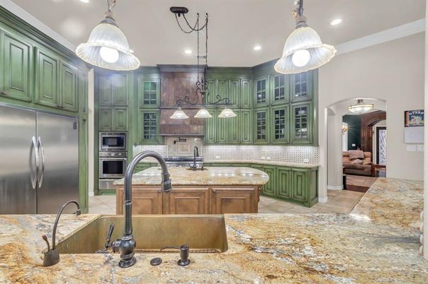 Interior, Kitchen, Pendant Lights, Recessed Lighting, Stainless Steel Appliances