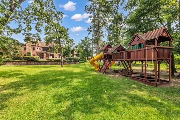 Backyard, Exterior, Playground