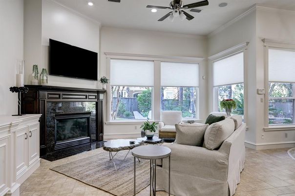 Fireplace, Interior, Living room, Recessed Lighting