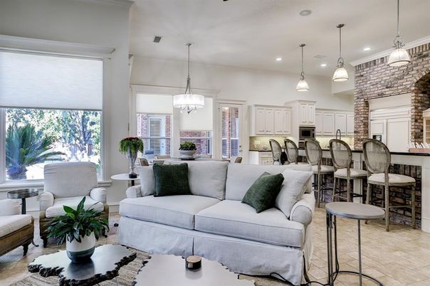 Interior, Kitchen, Living room, Pendant Lights, Recessed Lighting, Stone Walls