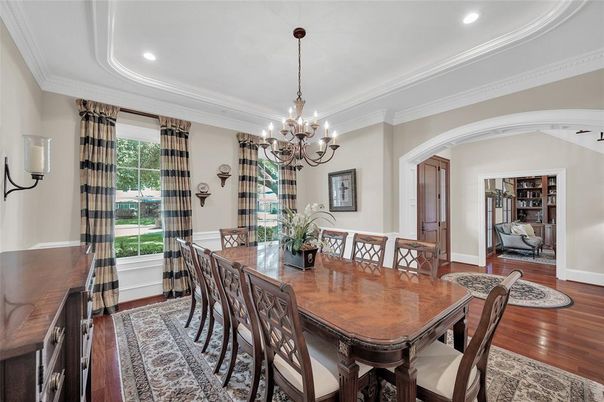 Chandelier, Dining room, Interior, Recessed Lighting, Wood Texture Flooring