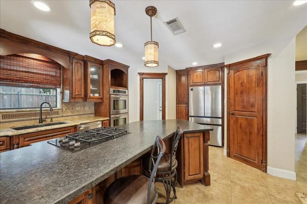Interior, Kitchen, Pendant Lights, Recessed Lighting, Stainless Steel Appliances