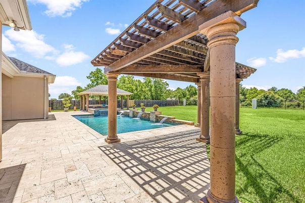 Backyard, Exterior, Pool