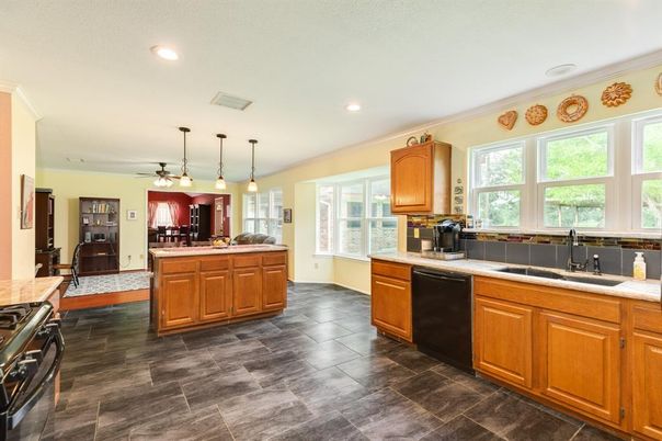 Interior, Kitchen, Pendant Lights, Recessed Lighting