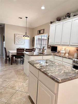 Dining room, Interior, Kitchen, Pendant Lights, Recessed Lighting