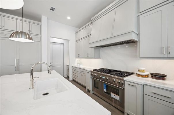 Interior, Kitchen, Pendant Lights, Recessed Lighting, Stainless Steel Appliances