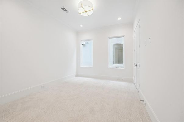 Empty room, Interior, Recessed Lighting