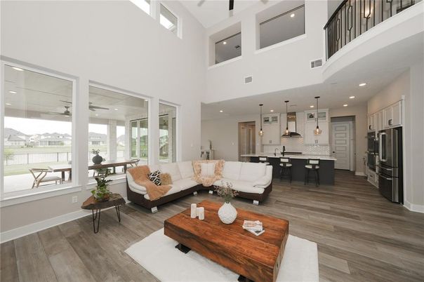 Dining room, Interior, Kitchen, Living room, Pendant Lights, Recessed Lighting, Stainless Steel Appliances, Wood Texture Flooring